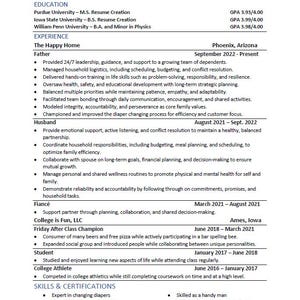 Puede incluir: Un currículum vitae con el nombre "First Last Name" en la parte superior, que enumera la educación, la experiencia, las habilidades y las certificaciones. El currículum incluye detalles sobre los roles de Padre, Esposo y Prometido, junto con las calificaciones y las fechas.