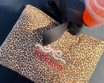 Cheetah book lover book/kindle sleeve