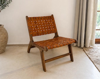 Marokkaanse stoel van walnoothout met bruin leer, handgemaakte boho accentstoel