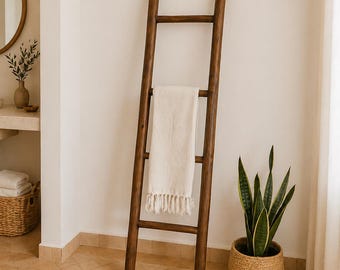 Escalera rústica de madera para toallas, escalera decorativa para baño, toallero artesanal.