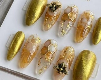 3D Honeycomb Press On Nails, Gold Bee Charms, Cottagecore Jelly Nails