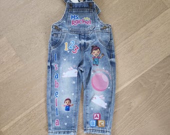 Ms.Custom overalls, overalls verjaardagsoutfit, custom overalls, naam overalls. Verjaardagsoveralls, kinderoveralls