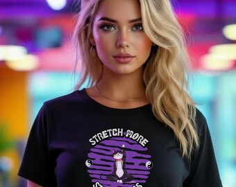 Top corto con diseño de gato de esmoquin que te estira más y te estresa menos / Ilustración de gato que practica yoga