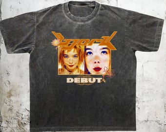 Bjork 1996 January Tour Vintage Vibe T-shirt (white / Pink) - Etsy