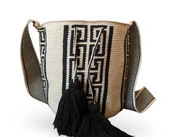 Tradition Wayuu Mochila Bag | Handmade Colombian Crossbody | Black & White Boho Bucket Bag