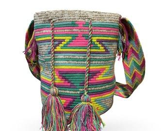 Authentic Wayuu Mochila Bag – Sunset-Inspired Colors, Crossbody woven by Indigenous Artisan in Riohacha