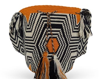 Unique Colombian Crossbody Bag - Authentic Wayuu Mochila - Geometric Patterns