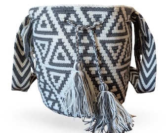 Traditional Wayuu Mochila Bag – Authentic Colombian Crossbody, Artisan Boho Shoulder Bag