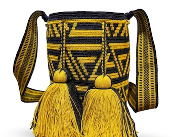 Wayuu Mochila Bag – Handmade Colombian Crossbody, Bucket Bag