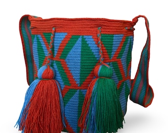 Wayuu Mochila Bag – Handmade Boho Crossbody | Colombian Bucket Bag