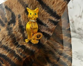 Vintage Gold Tone Cat Brooch