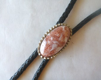 Vintage Western Bolo Tie Oval Rhodochrosite Cabachon with Glitter