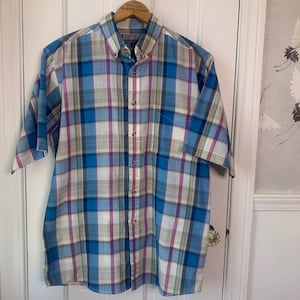 Vintage 90s men&#39;s plaid short sleeve shirt button-up shirttail button-down collar Sz L
