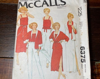 Vintage 1970s McCall's sewing pattern 6375, misses reversible jacket, top, skirt and pants, Carefree Patterns from McCalls's, Size 8