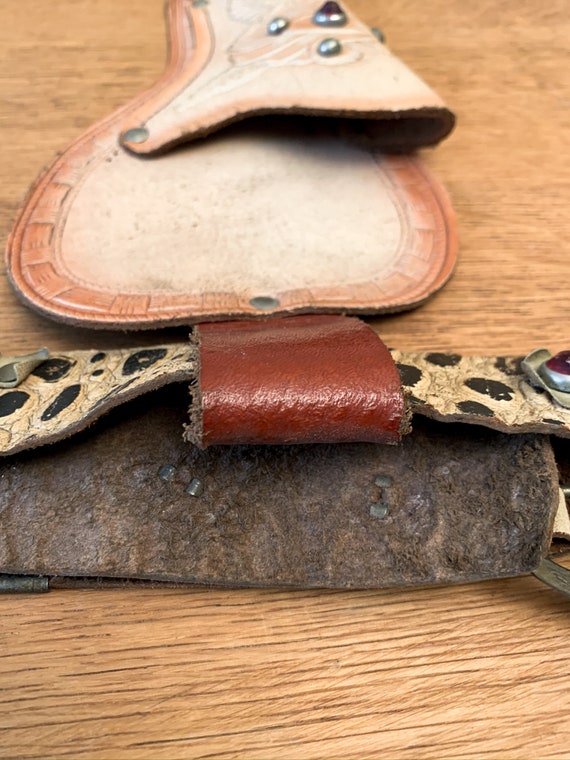 Vintage 1950s tooled leather toy gun holster, cowboy … Gem