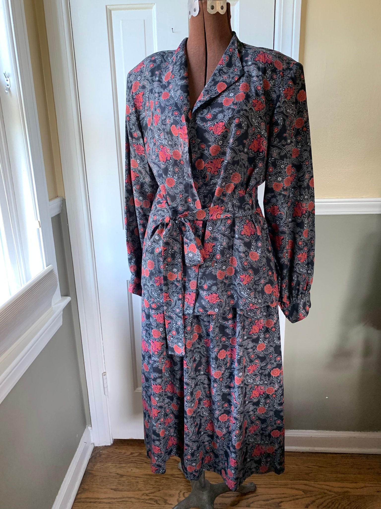 Vintage 1970s Halston III 2pc black floral suit with jacket and skirt