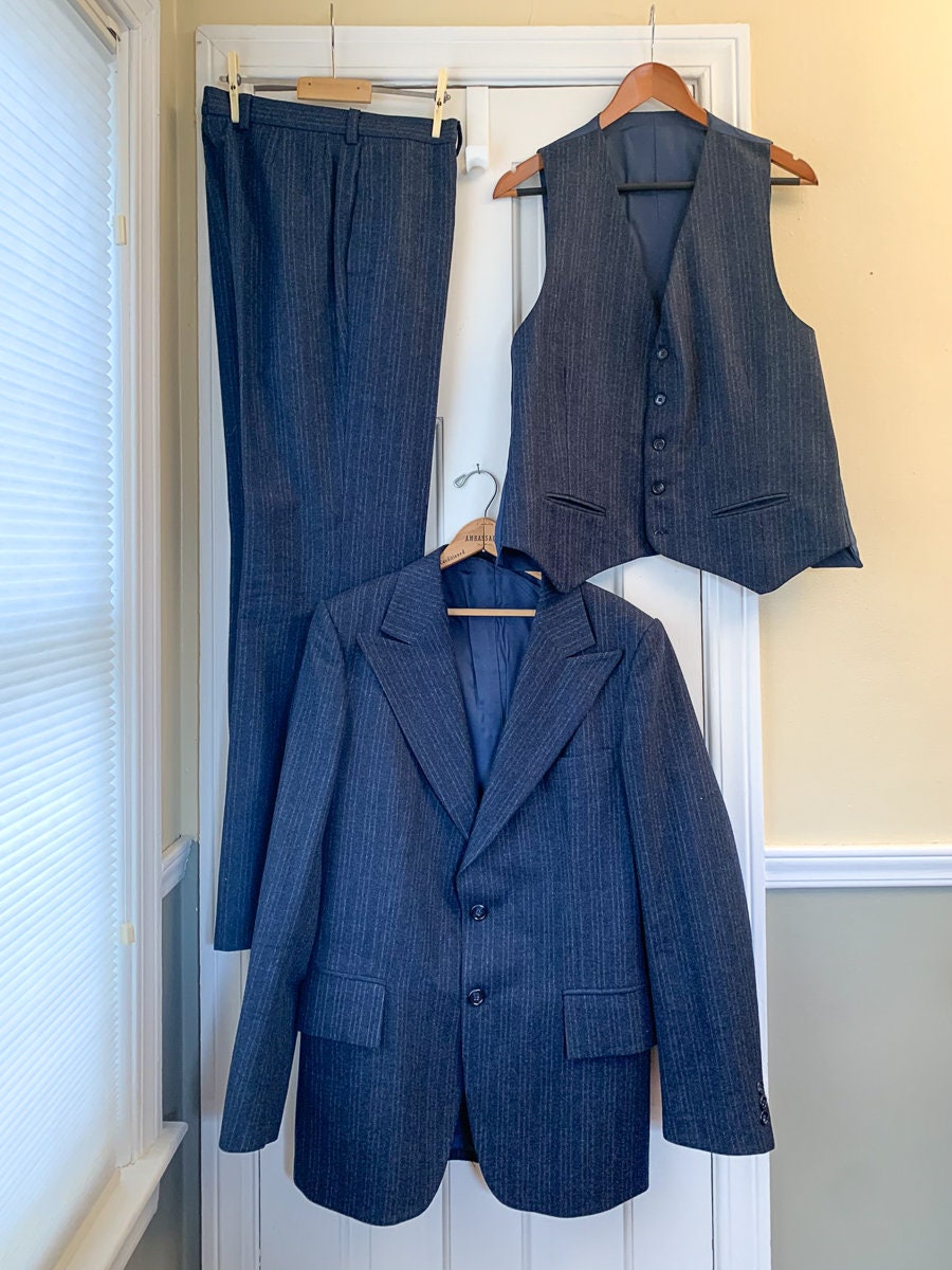 Vintage 1970s blue/gray striped wool 3 piece suit, 70s men's business ...