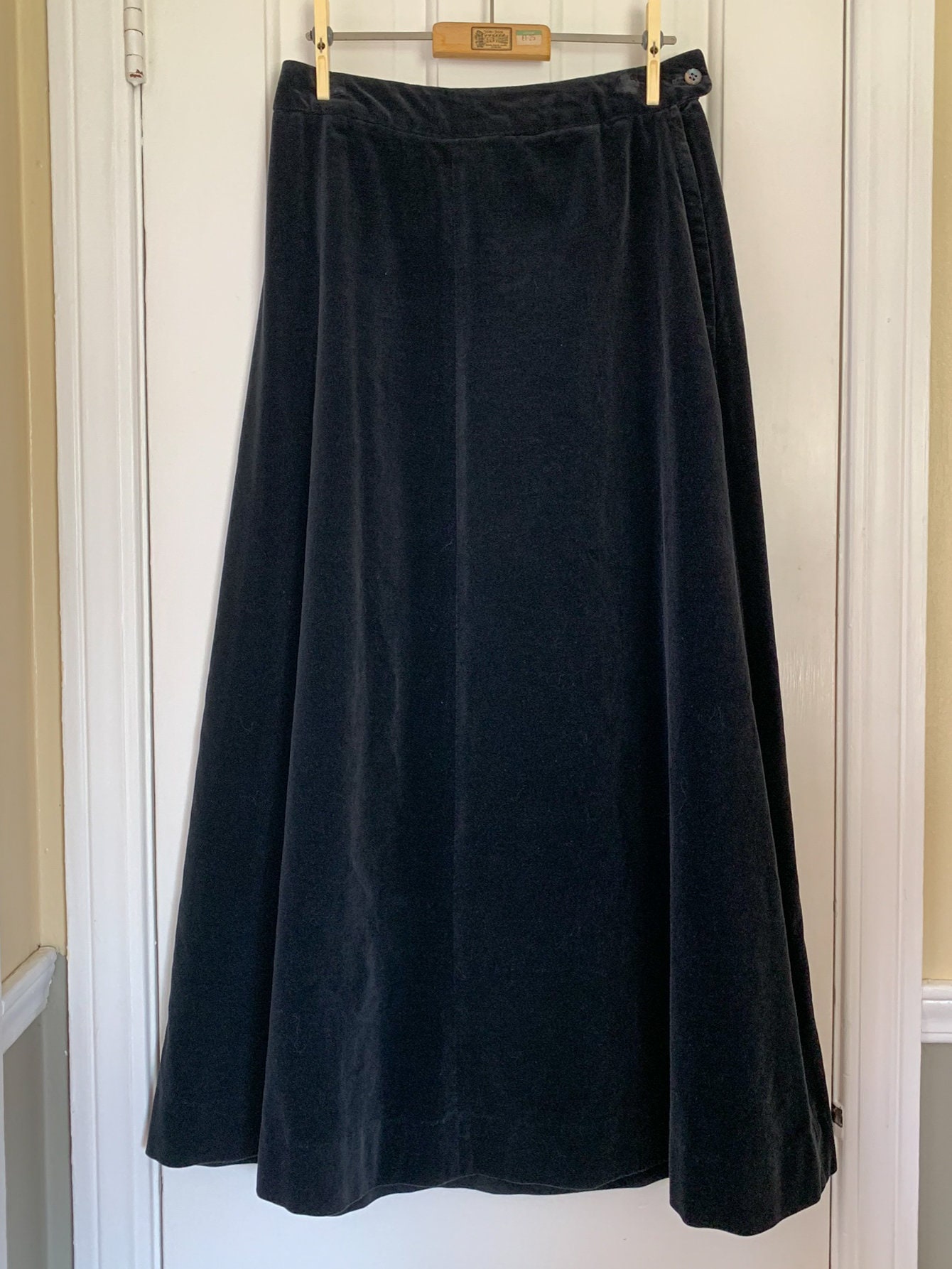 Vintage 1970s black velvet maxi skirt | Schrader Sport | Union Made ...