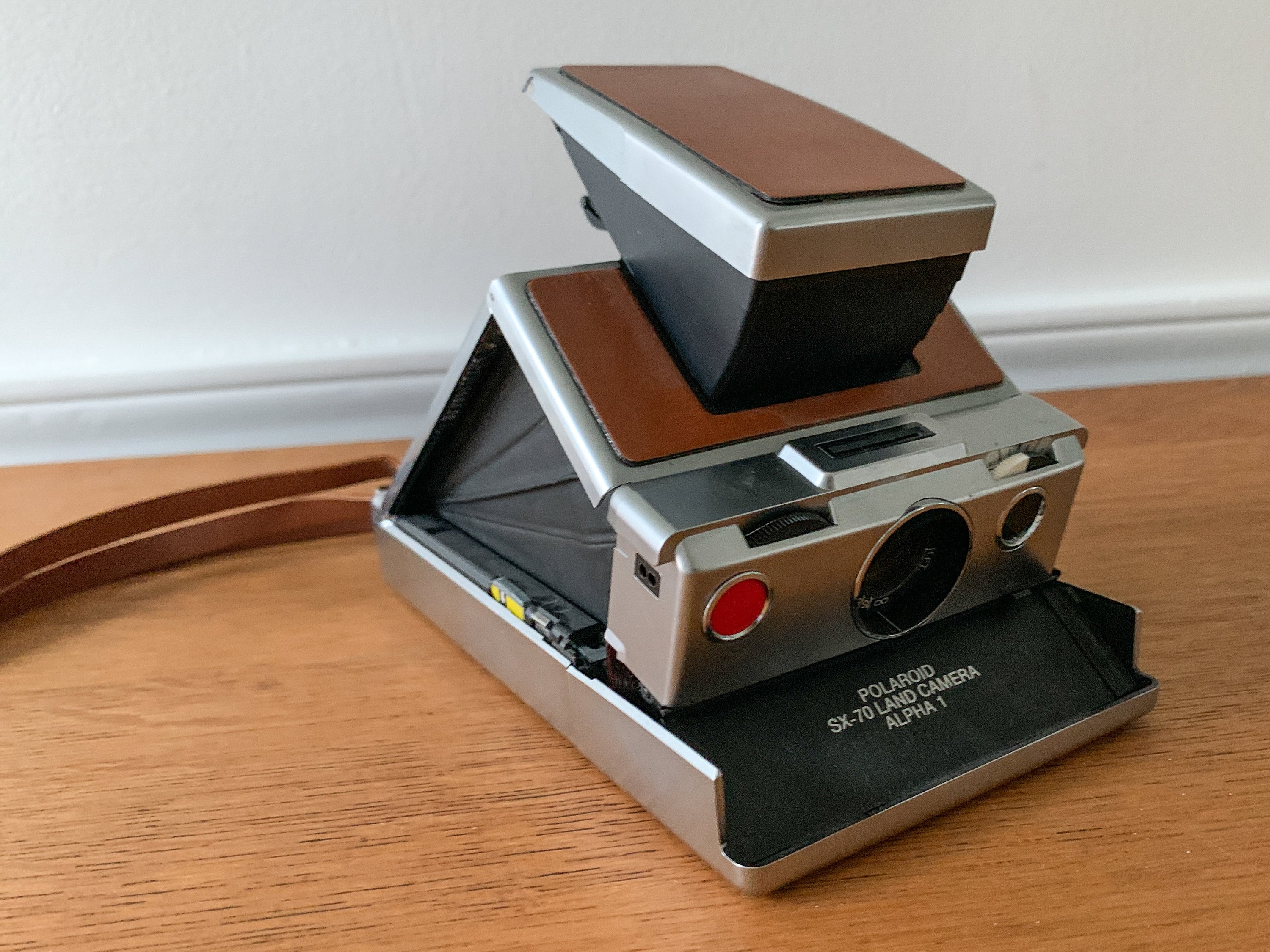 Vintage 1970s Foldable Polaroid SX 70 Land Camera  Alpha 1