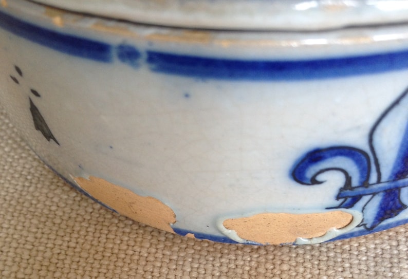 French vintage Quimper bowl