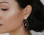 Boucles d'oreilles Zelda - pendants d'oreilles lune  or 18k cristal - bijoux triangle mariage - tudor victorien