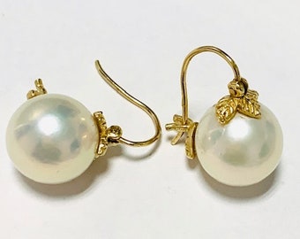 PEARL EARRINGS