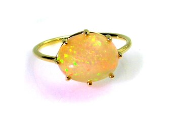 Anillo de ópalo natural