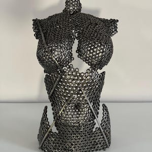 Handmade Metal Wire Woman Torso Sculpture – Modern Abstract Tabletop Art Statue – FIGHTER