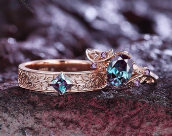 Vintage Alexandrite Couple Ring Set 14K Rose Gold Vine Leaf Design Rings His and Her Matching Wedding Band Unique Amethyst Bridal Ring Gifts