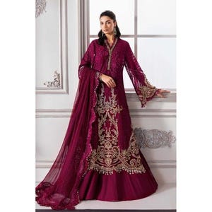 engagement indian dresses Indian Engagement Dresses
