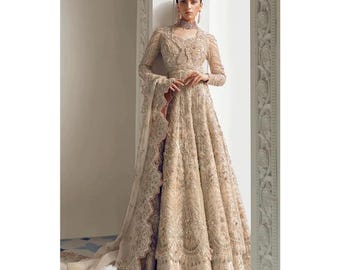 パキスタンのブライダルアナールカリガウン（シャンパンゴールド）、婚約式用ニッカドレス（レンガチョリ）、ワリママキシドレス、インドの結婚式衣装