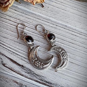 Sterling Silver Moon Garnet Earrings