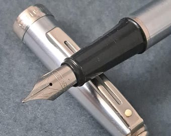 Sheaffer Prelude USA Fountain Pen Brushed Steel, Steel F Nib and Converter USA Vintage