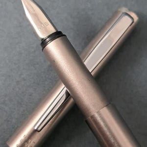 Admok - Etsy 日本