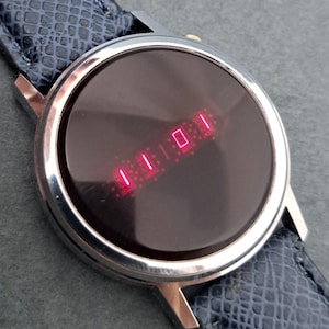 1970s red led watch - Etsy 日本