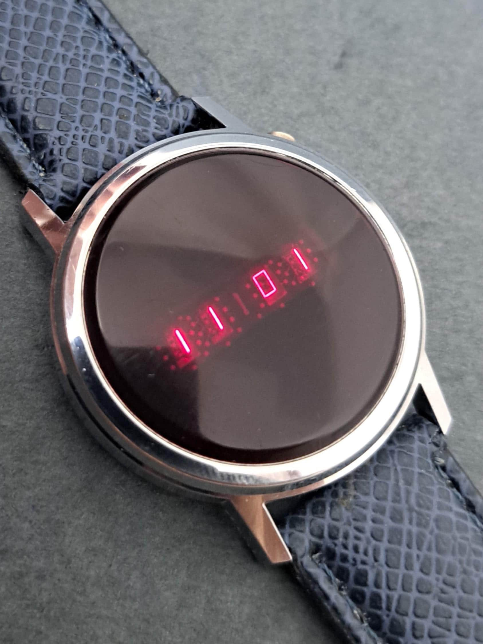 1970s red led watch - Etsy 日本