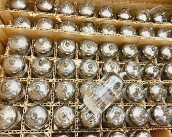 Lote de 105 tubos triodo miniatura dobles 6N1P 6N1P E88CC, nuevos, misma fecha