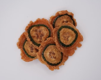 Homemade, Natural & Healthy Treats for Picky Dogs - Crunchy Cucumber Chicken Chips (2oz)