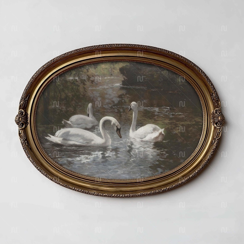 Horizontal DIN A Oval Gold Frame Mockup, Landscape 5x7 Ratio Ornate Wall Art, Smart Object