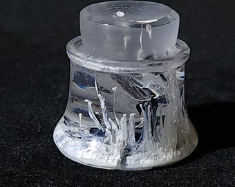 Soporte de mármol de resina Campaniform