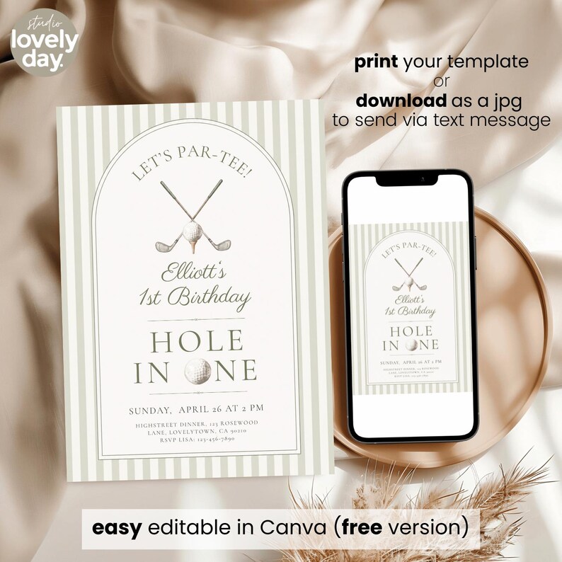 Pu&ograve; includere: Un invito a tema golf con il testo "Let's Par-Tee!" e "1&deg; compleanno di Elliott". Il design include mazze da golf e una pallina da golf. Uno smartphone mostra l'invito. Il testo "easy editable in Canva (free version)" &egrave; visibile.