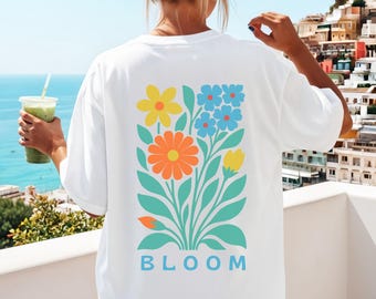 Bloom T-Shirt Damen Oversize, Blumen Shirt mit Retro Flower Print, Sommer Shirt Weiss, Geschenk für Sie, Bloom Where You Are Planted