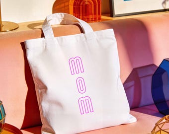 Mom Tote Bag, Pink Text, Mother's Day Gift, Geschenk zum Muttertag, Geschenk Mama, Baumwolltasche für Mutter, minimalistische Tasche
