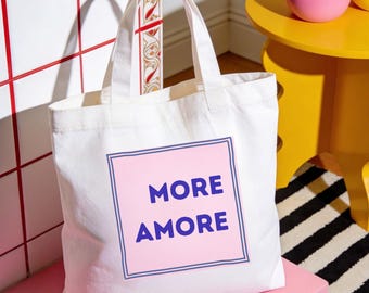 More Amore Tote Bag, Stofftasche Statement Print, Geschenk für Frauen, Shopper Love