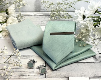 Conjunto de casamento em Shantung de fibra de junco: gravata, lenço de bolso, meias e acessórios.