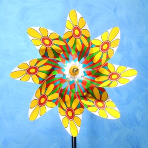 60's Mellow Yellow Flower Pinwheel Wind Spinner Whirligig Windmill Fan