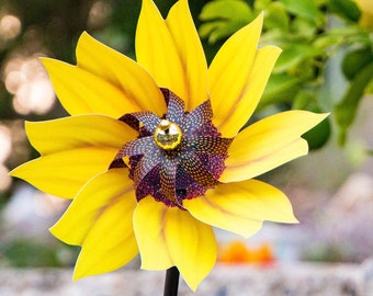 Matthew Mezza Sunflower Pinwheel Wind Spinner Whirligig Windmill Fan
