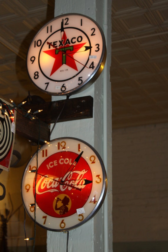 Items similar to Texaco and CocaCola Clocks, The Oak Antique Mall, Petersburg, Virgina5 x 7