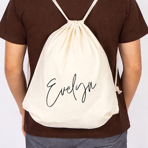 Mochila con cordón y nombre personalizado / Bolsa de gimnasio de algodón personalizada / Mochila escolar minimalista con monograma / Mochila de viaje estética / Regalo para ella