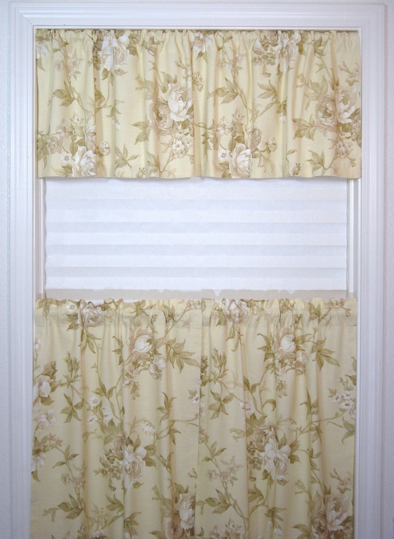 Home Living 50 Pair Of Rod Pocket Curtains Drapery Panels Window